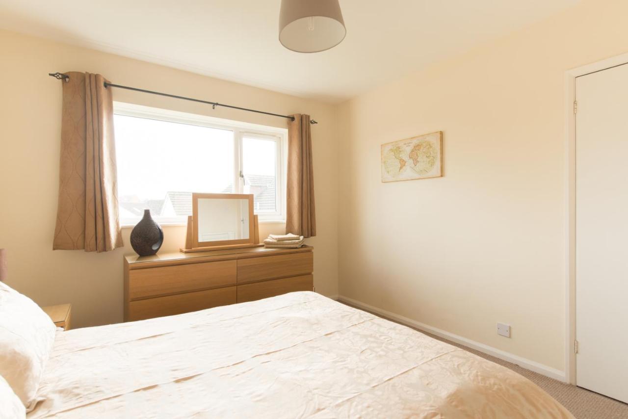 Chesterton Court Apartment Глостер Экстерьер фото